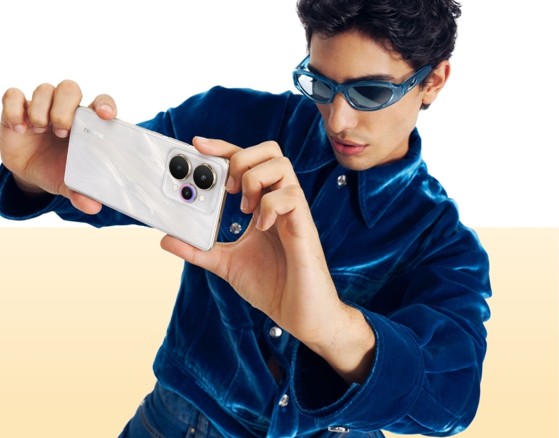 Realme 15 Pro-3.jpg Realme 15 Pro-3.jpg