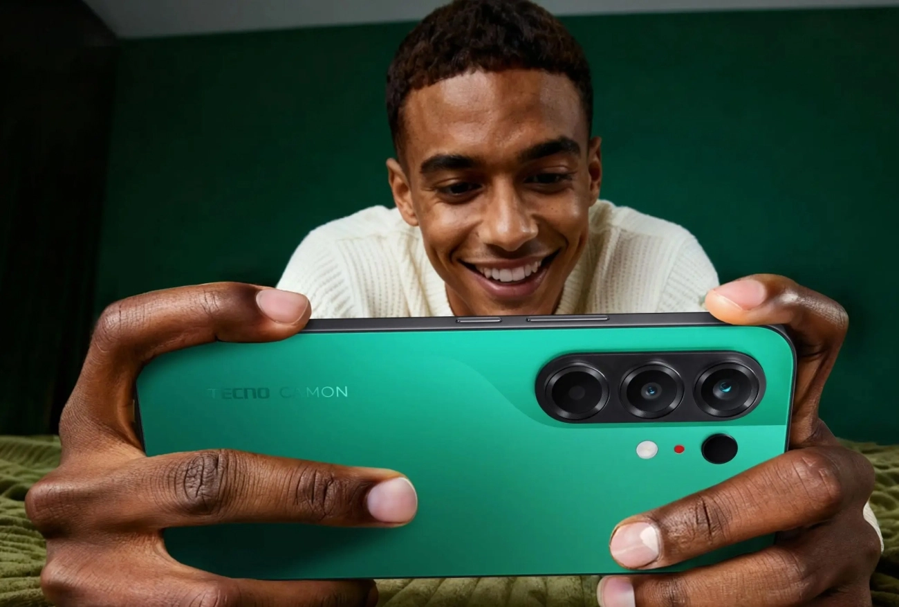 Tecno Camon 50 общий вид