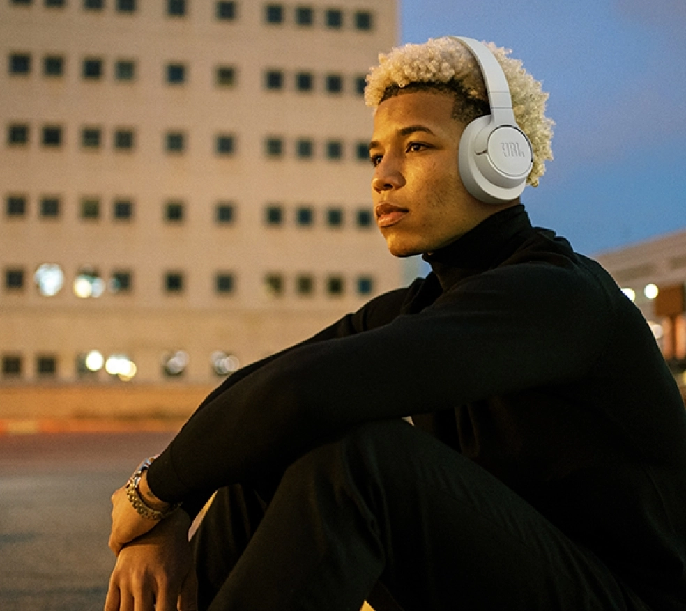 JBL Tune 720BT управление вызовами