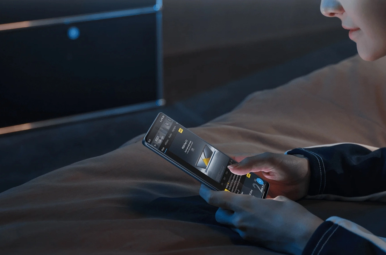 POCO M8 5G дизайн