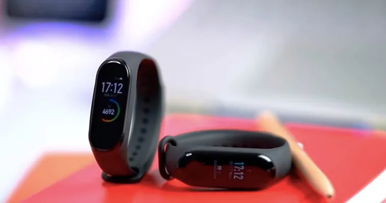 Xiaomi-Mi-Smart-Band-4.jpg