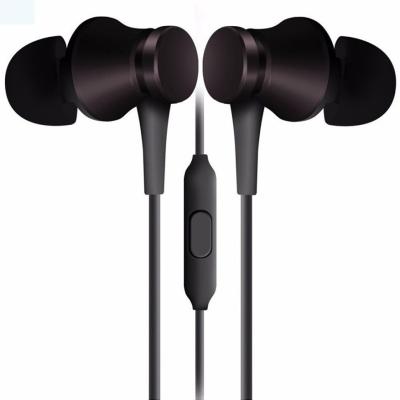 Xiaomi Mi In-Ear Headphones Basic (черный) проводные наушники купить в ...